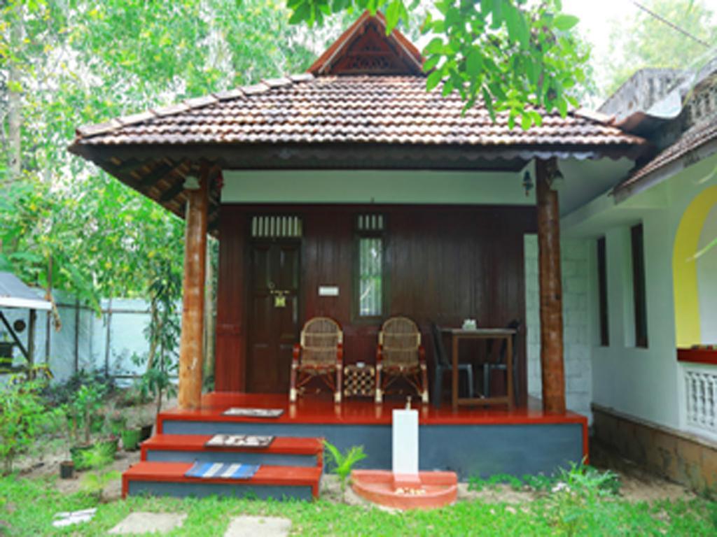 Marari Umapathi Beach Villa Mararikulam Room photo