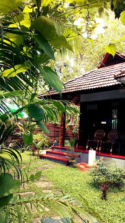 Marari Umapathi Beach Villa Mararikulam Exterior photo